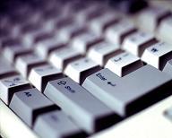 Living without lives. Experience and memory in the internet age