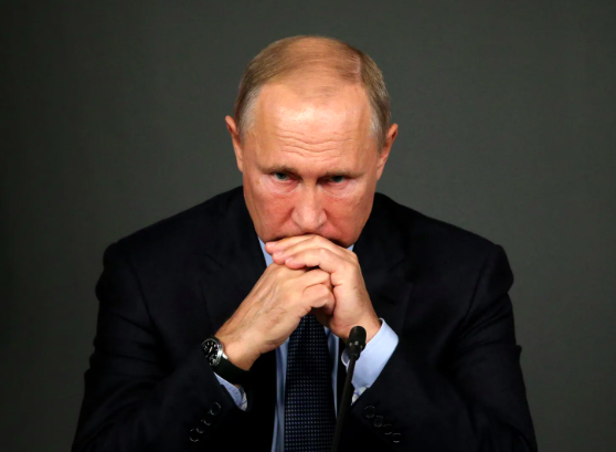 Adrift Poutine – Telos