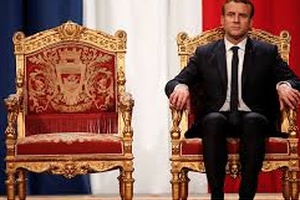 Macron et la transversale de l’histoire