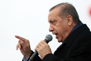 Turquie: une politique étrangère aventuriste?