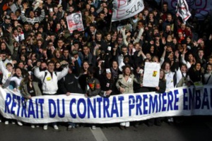 La mort du CPE reposera-t-elle l'avenir du CNE?