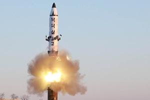 Pourquoi la Corée du Nord lance ses missiles
