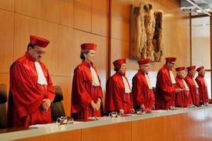 La Cour de Karlsruhe, ennemie de l’intégration européenne?