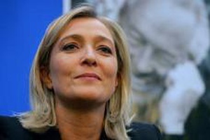 Jeunes: la séduction Le Pen?