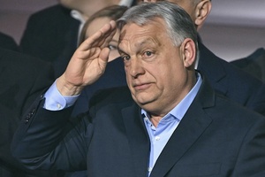 La chute de la maison Orbán